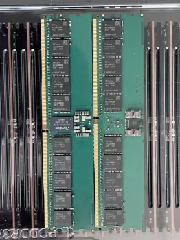 Het DRAM- en NAND-flashaanbod neemt toe: de voorraadvorming van bulkhandelaren neemt toe, de prijsstelling van DDR-geheugen gaat een opwaartse cyclus in
